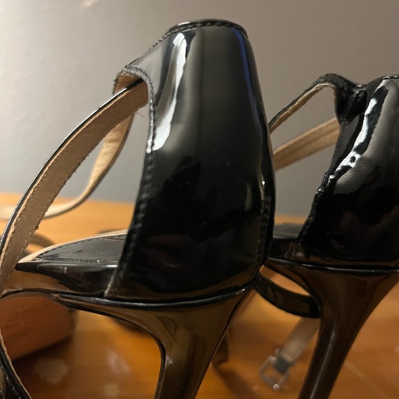 Black Patent Leather Strappy Heels Antonio Melani - Picture 4 of 7